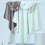 Serviette de bain pour nourrissons